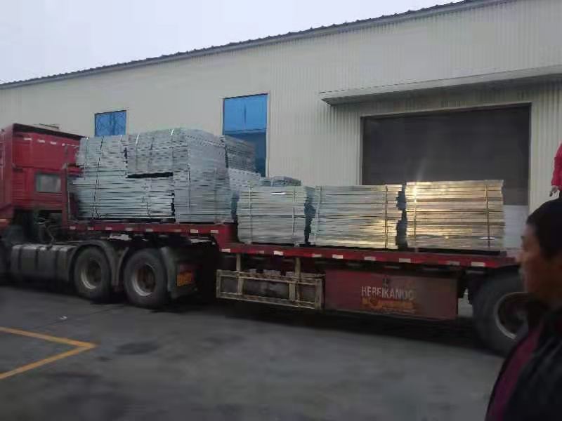 復(fù)合格柵板.jpg 復(fù)合格柵板.jpg