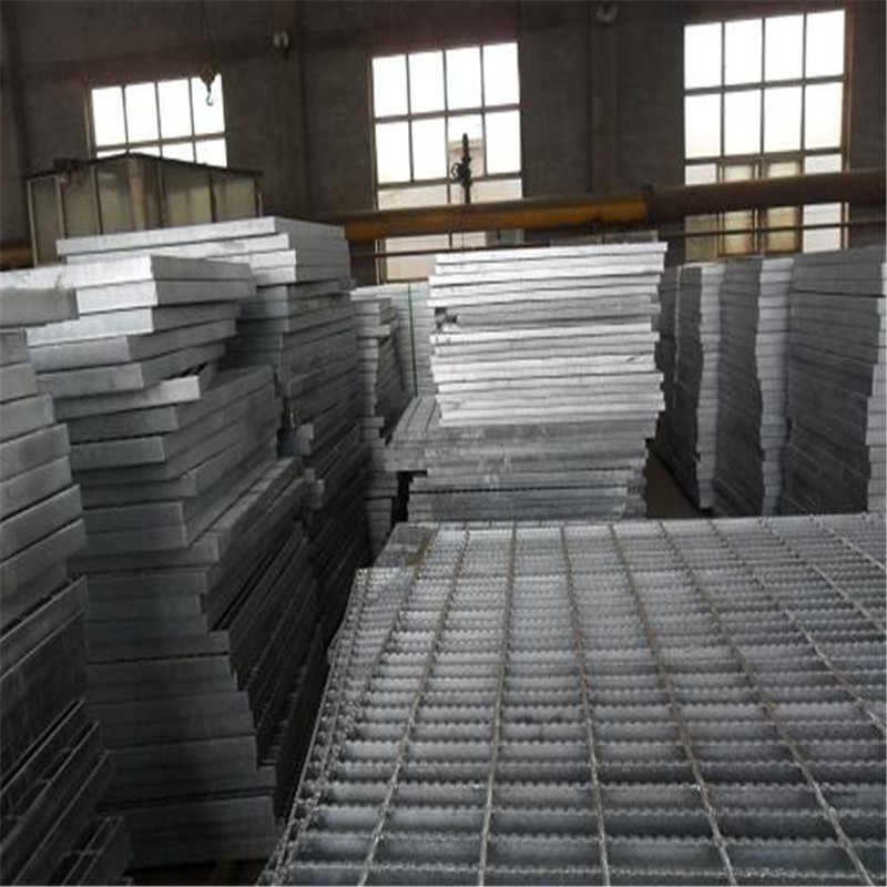 防滑格柵板.jpg 防滑格柵板.jpg